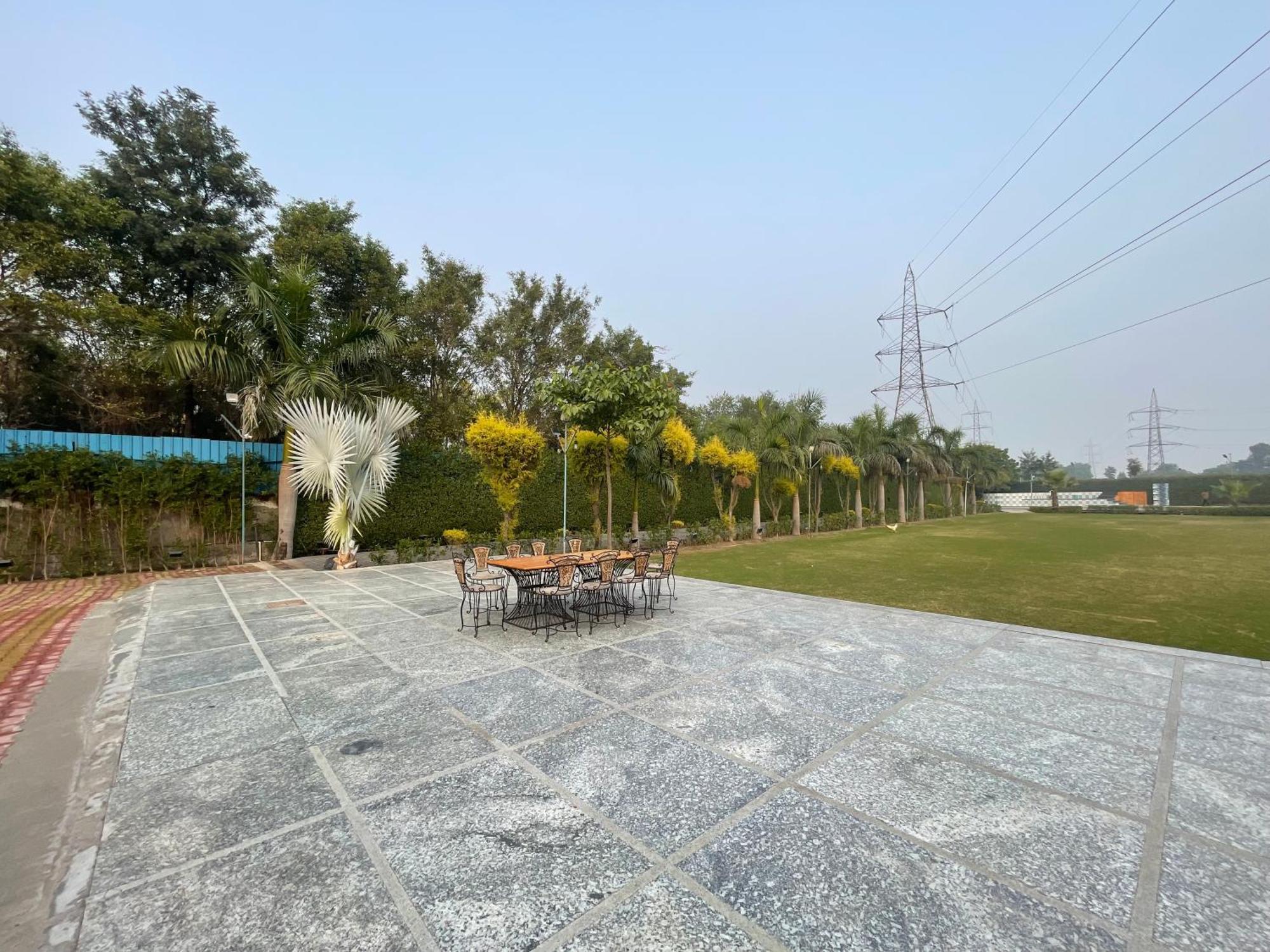 Sahib Farms And Resorts- Bakhtawarpur 4* Delhi (National Capital Territory of India)
