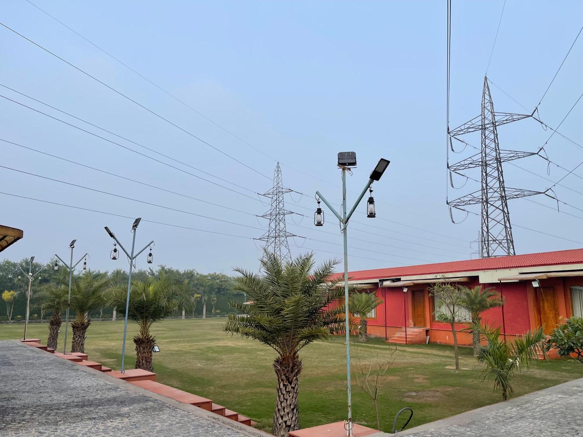 Hotel Sahib Farms And Resorts- Bakhtawarpur Delhi (National Capital Territory of India)